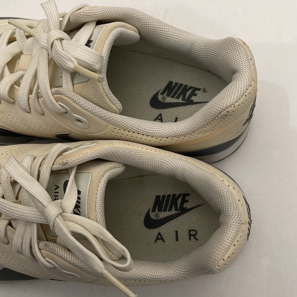 NIKE AIR MAX RUNNING SNEAKERS WOMENS SIZE 9 - Picture 7 of 16